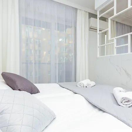 One Bedroom In Center By Renters Prestige Appartement *