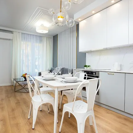 아파트 One Bedroom In Center By Renters Prestige