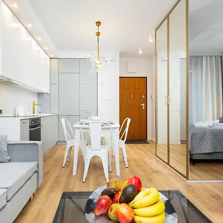 One Bedroom In Center By Renters Prestige Warszawa