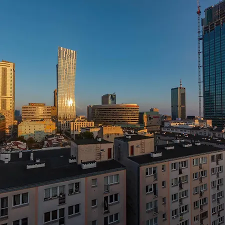One Bedroom In Center By Renters Prestige דירה ורשה